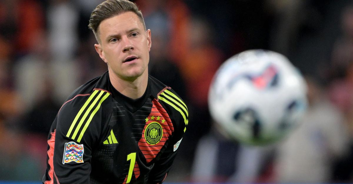 Vier-Monate-nach-OP-Ter-Stegen-wieder-im-Bar-a-Teamtraining