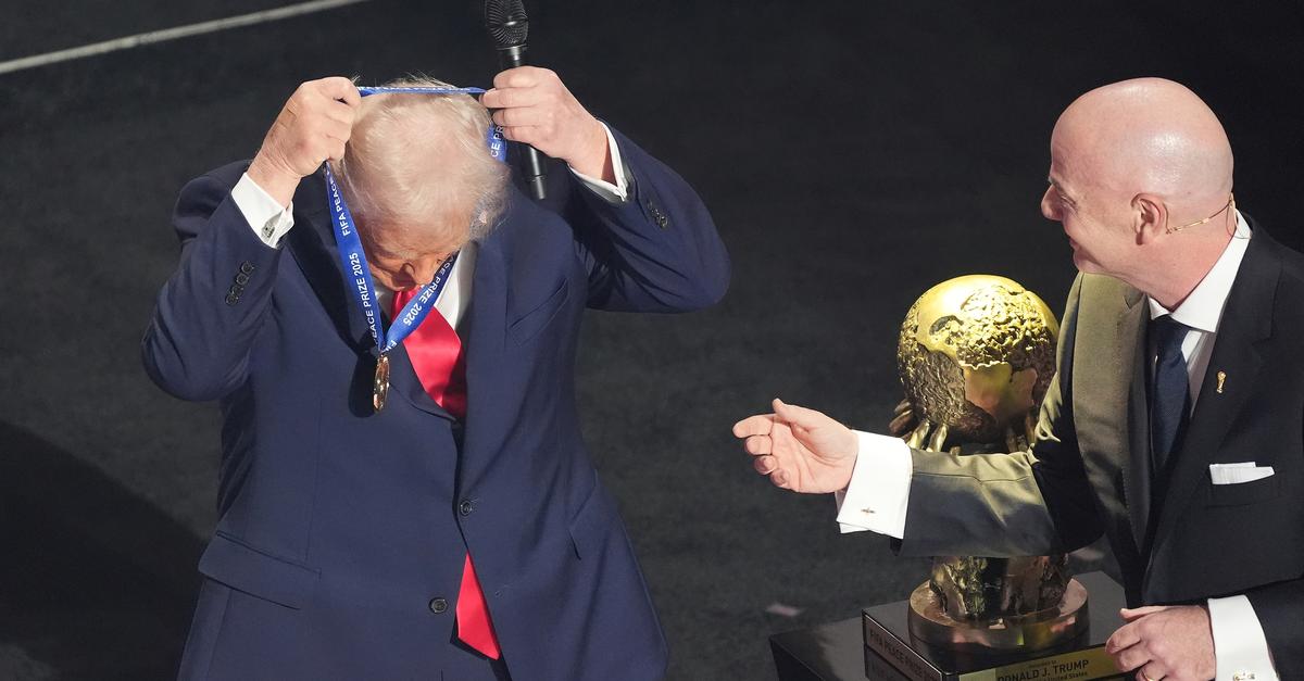 WM-Auslosung-Fifa-macht-einen-Kniefall-vor-der-Politik