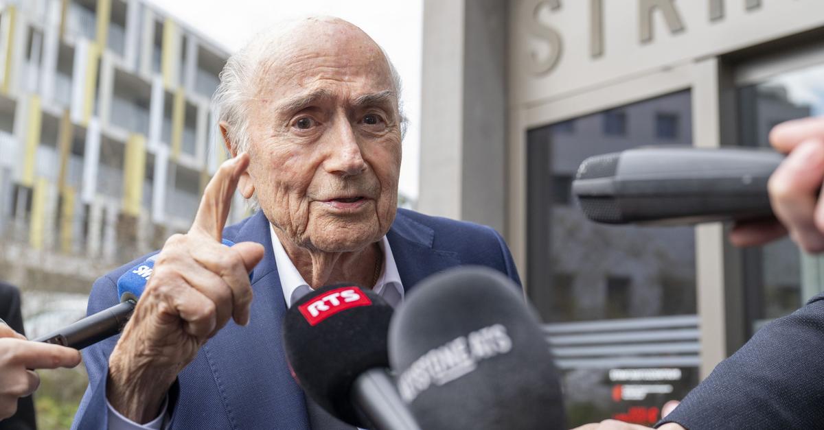 WM-Boykott-Ex-Fifa-Pr-sident-Blatter-mischt-sich-ein