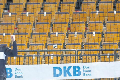 Endlich nicht mehr vor leeren Rängen jubeln: Auch HSG-Torhüter Till Klimpke freut sich auf die Rückkehr der Fans. Foto: Ben Volkmann 