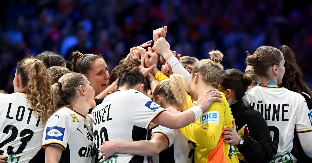 -Zeit-traurig-zu-sein-Handballerinnen-verpassen-WM-Wunder