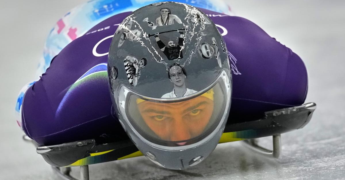 Wirbel-um-Helm-von-Skeletoni-zu-Ehren-gefallener-Athleten