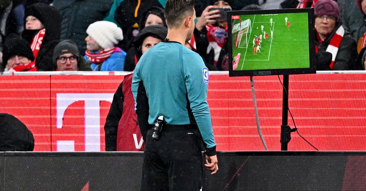 Pro-Contra-VAR-schon-in-der-zweiten-Runde-des-DFB-Pokals