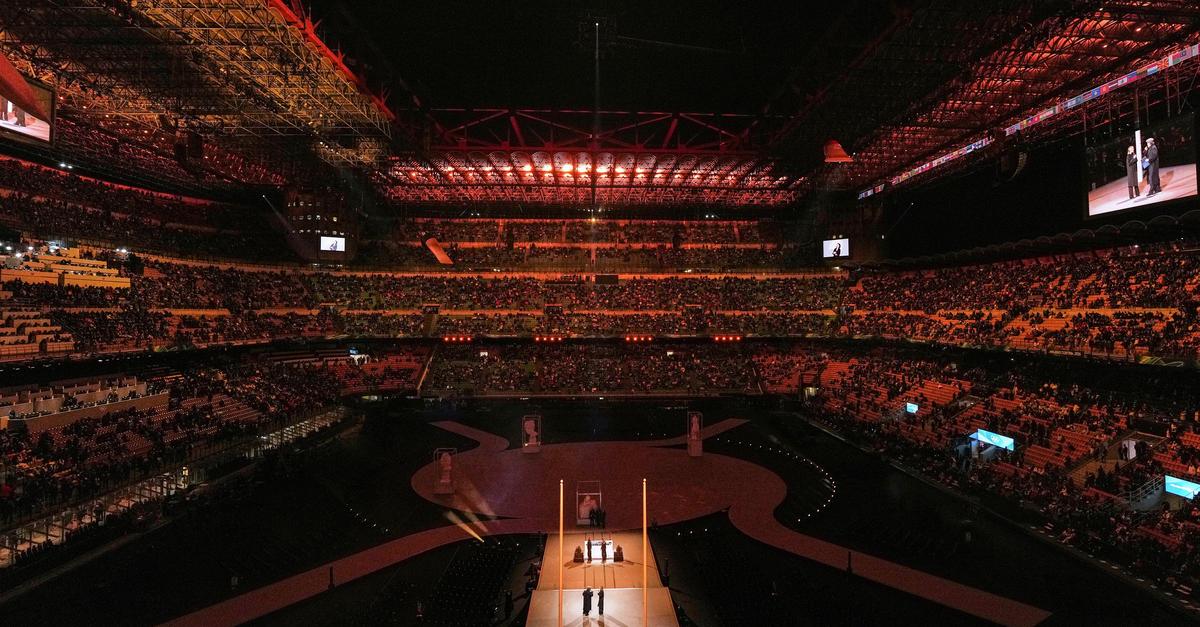 Tribut-an-Italien-Er-ffnungsfeier-der-Winterspiele-beginnt