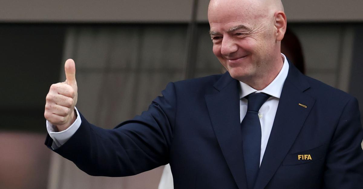 Strafrechtsexperte-UEFA-k-nnte-Infantino-gef-hrlich-werden