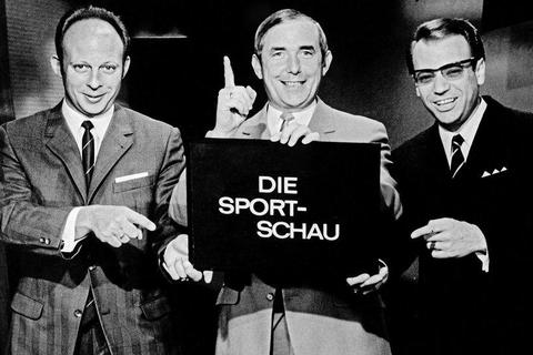 Die drei von der „Sportschau“: Dieter Adler, Ernst Huberty und Adi Furler (von links). Foto: Screenshot: wdr.de