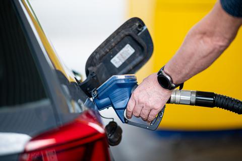 Der ADAC hatte die Daten von mehr als 14.000 Tankstellen ausgewertet.