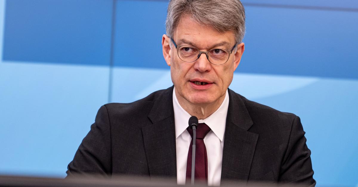 -Schnieder-Effekt-Bei-Fahrschulen-brechen-Anmeldungen-ein