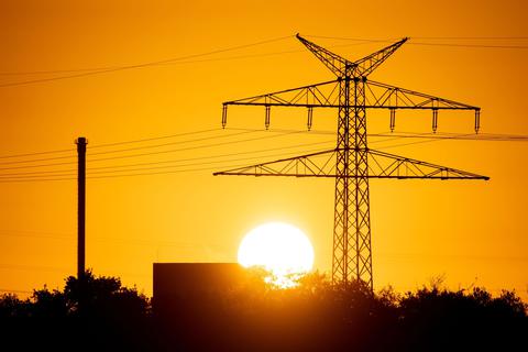 Wird der Strom im Süden Deutschland bald teurer sein als im Norden? Das befürchten sechs Bundesländer und fordern die Beibehaltung einheitlicher Konditionen.